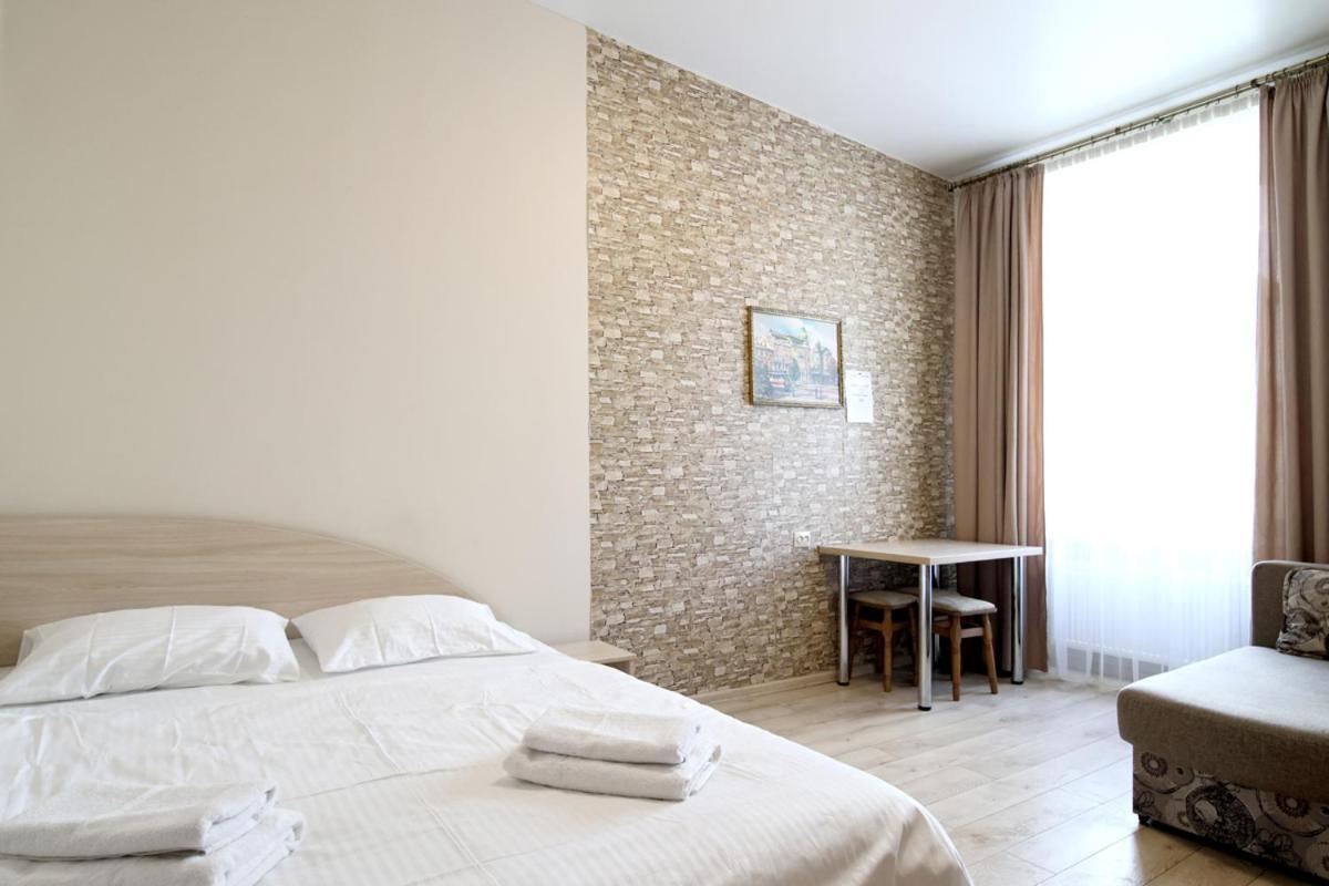 Buk Apartments On Doroshenka 25 Lviv Kültér fotó