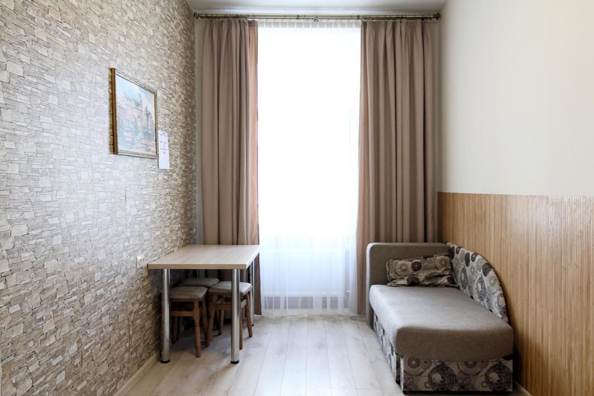 Buk Apartments On Doroshenka 25 Lviv Kültér fotó