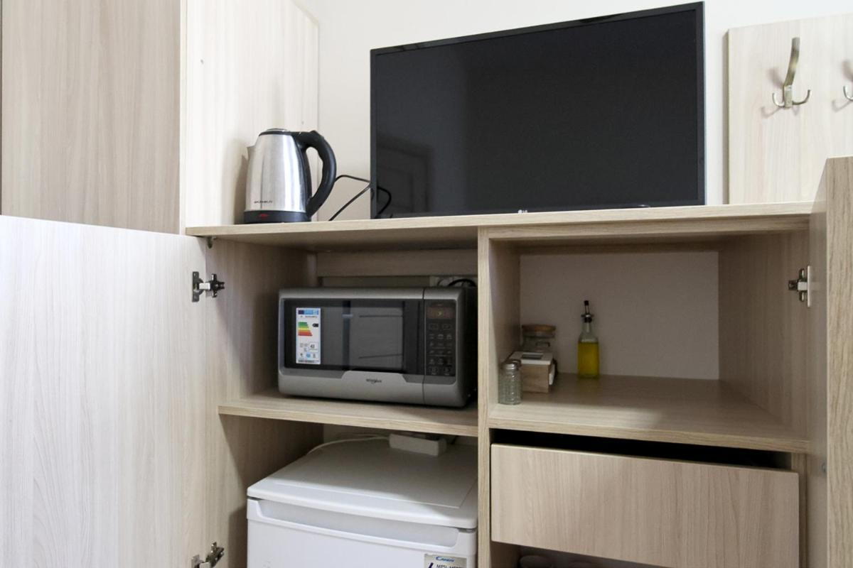 Buk Apartments On Doroshenka 25 Lviv Kültér fotó